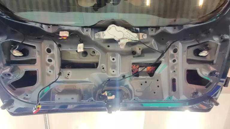 Geely Okavango баг 4