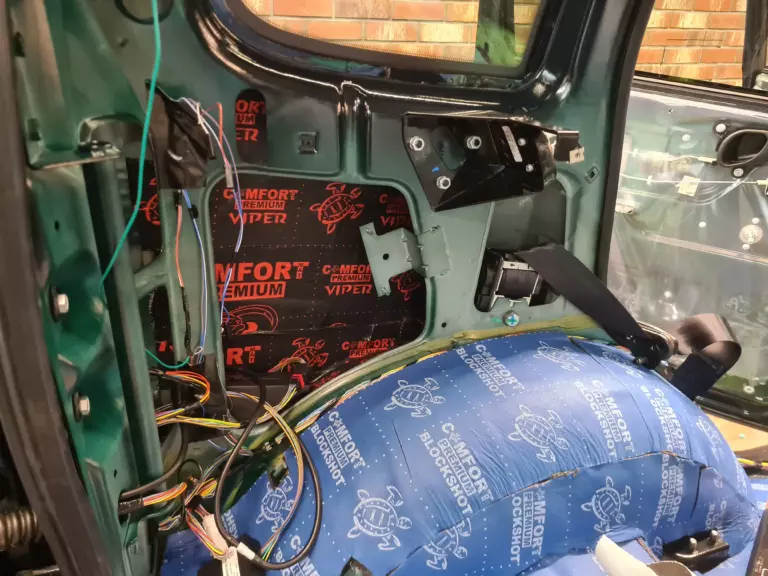 LADA Niva Travel баг 11