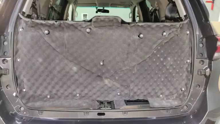 Toyota Fortuner баг 2