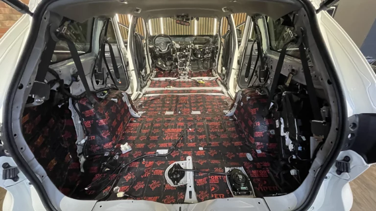 Toyota Highlander пол 7