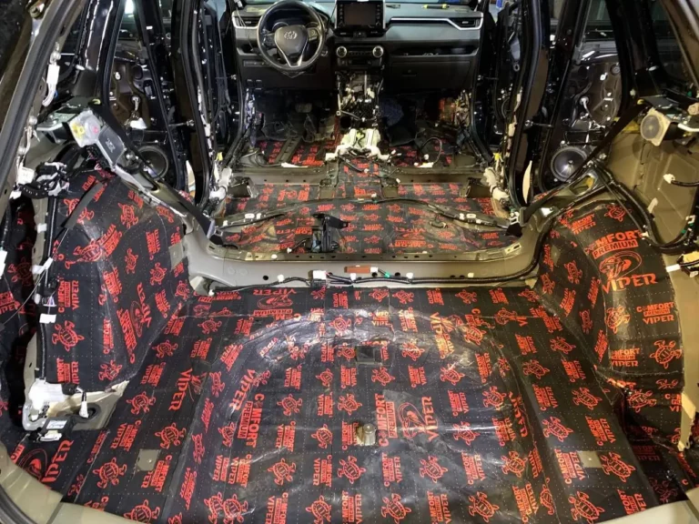 Toyota RAV 4 2022 пол 2