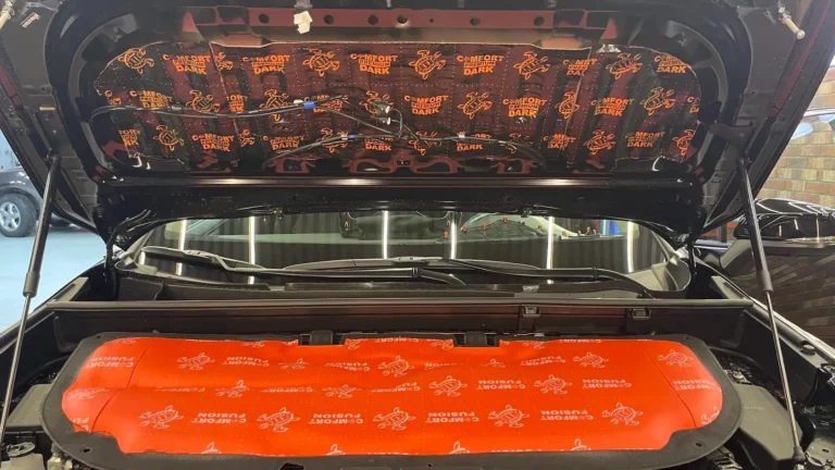 Toyota Rav 4 2021 капот